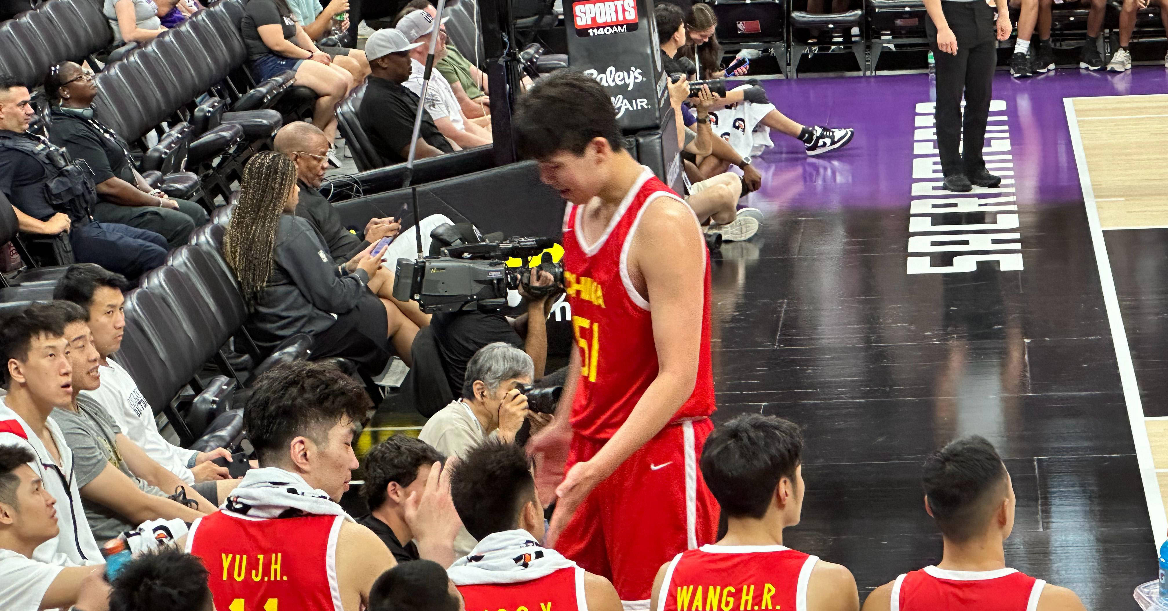 关于河南男篮凭借出色表现，一举击溃对手，表现抢眼的信息